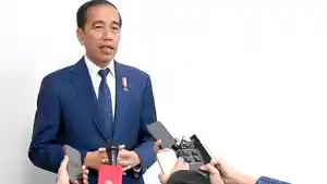 Presiden-Jokowi-memberikan-keterangan-pers-pada-Jumat.jpg