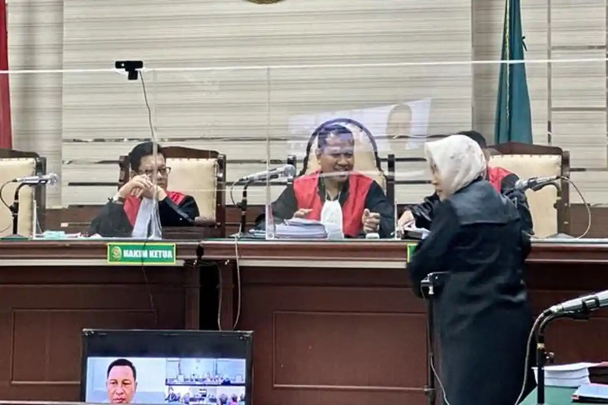 Mantan Kepala BPKPD Memohon Majelis Hakim Untuk Dijatuhkan Hukuman Ringan