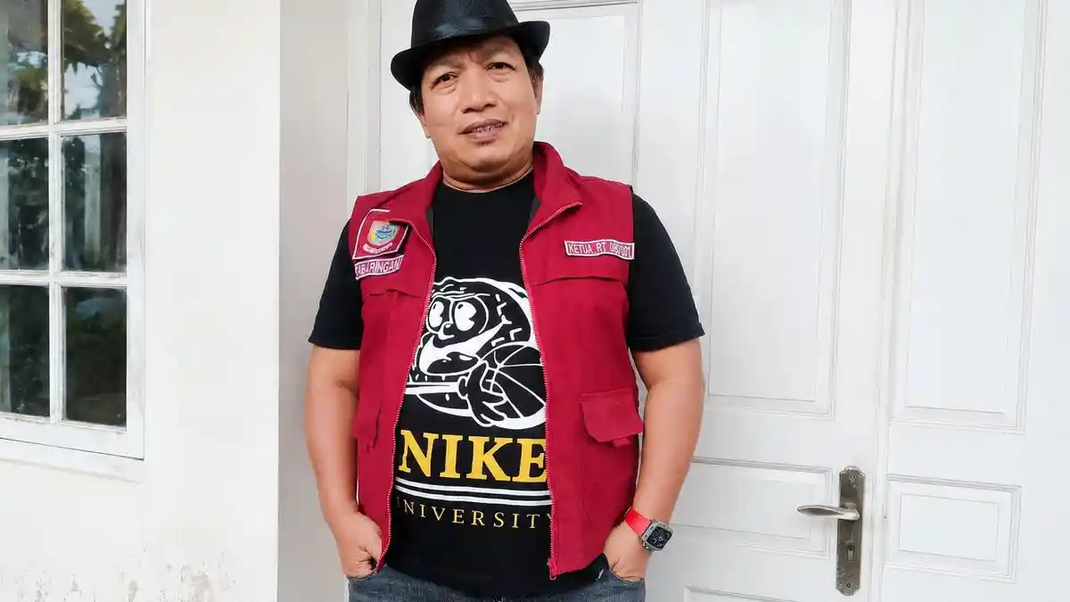 ‎Profil Ketua RT Hadi Wijaya, Penyanyi dan Pelayan Warga Tabaringan - Tribun-timur.com
