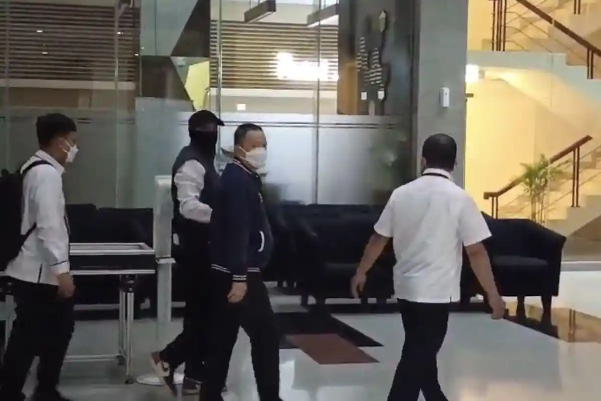 Siapa Menas Erwin? Dijemput Paksa KPK karena Dugaan Kasus Suap Eks Sekretaris MA Hasbi Hasan