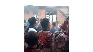 2-Rumah-Warga-di-Pendung-Hilir-Kerinci-Ludes-Terbakar-Saat-Salat-Jumat.jpg