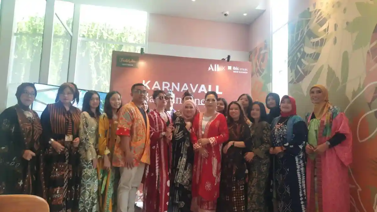 Peringatan Bulan Batik Nasional, Ibis Styles Bogor Pajajaran Gelar Karnaval Batik