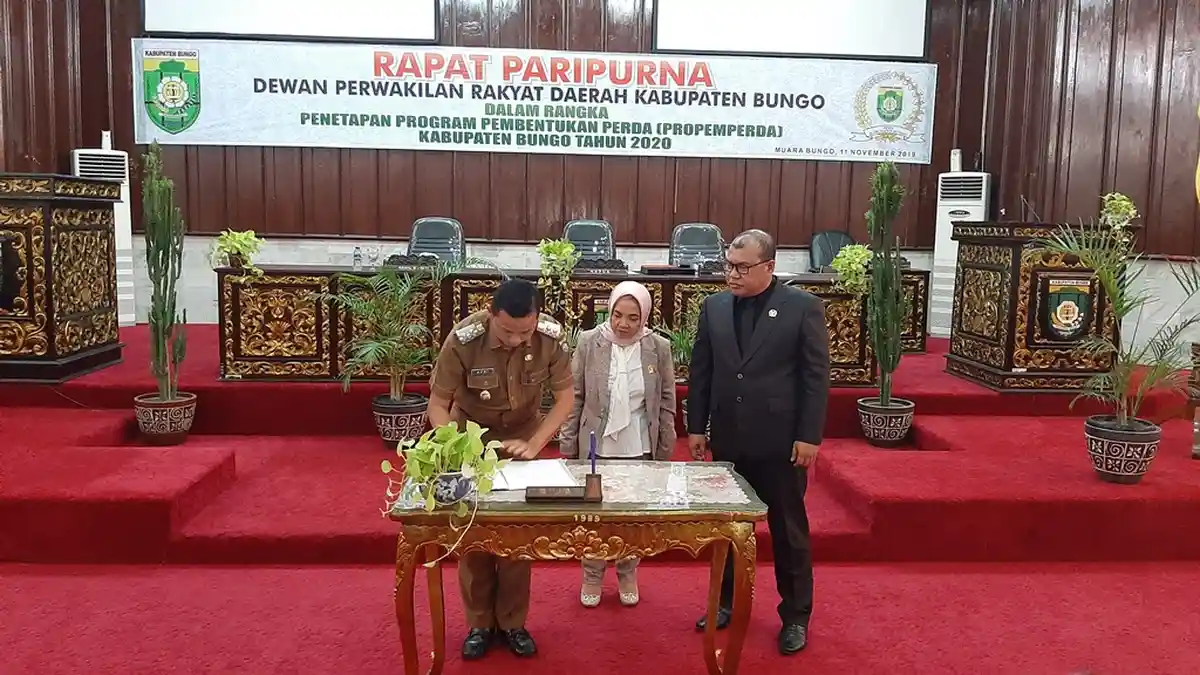 DPRD Bungo Sepakati 23 Propemperda, Mulai dari Parkir Elektronik hingga Masalah Minuman Alkohol