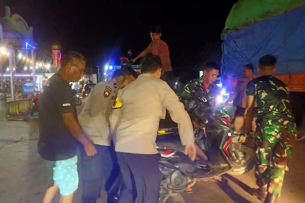 BREAKING NEWS: Tabrakan Maut Sepeda Motor di Mapilli Polman, Satu Pengendara Tewas