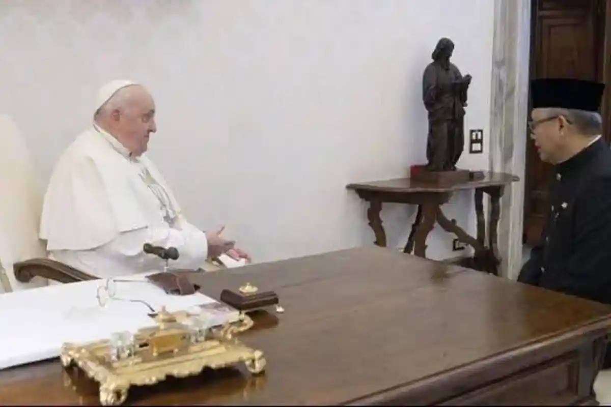 Presiden Jokowi: Masyarakat Indonesia Sambut Hangat Kunjungan Paus Fransiskus