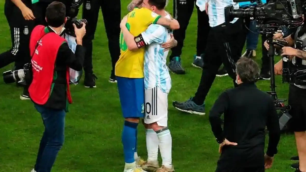 Neymar Sambut Messi di PSG via Instagram