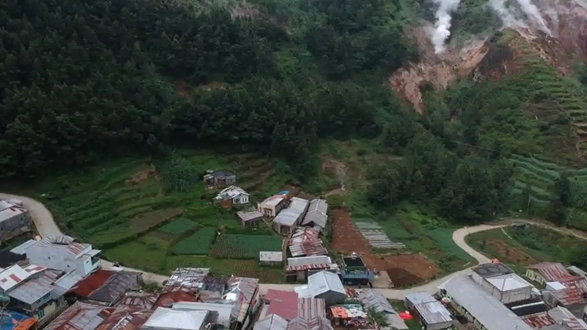 Gunung Api Dieng Naik Status Waspada, 325 KK di Desa Pranten Batang Waspada Masuk Zona Rawan
