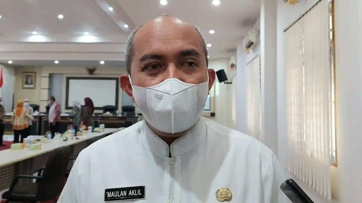 Minyak Goreng Masih Jadi Barang Langka, Molen Minta Masyarakat Jangan Panik