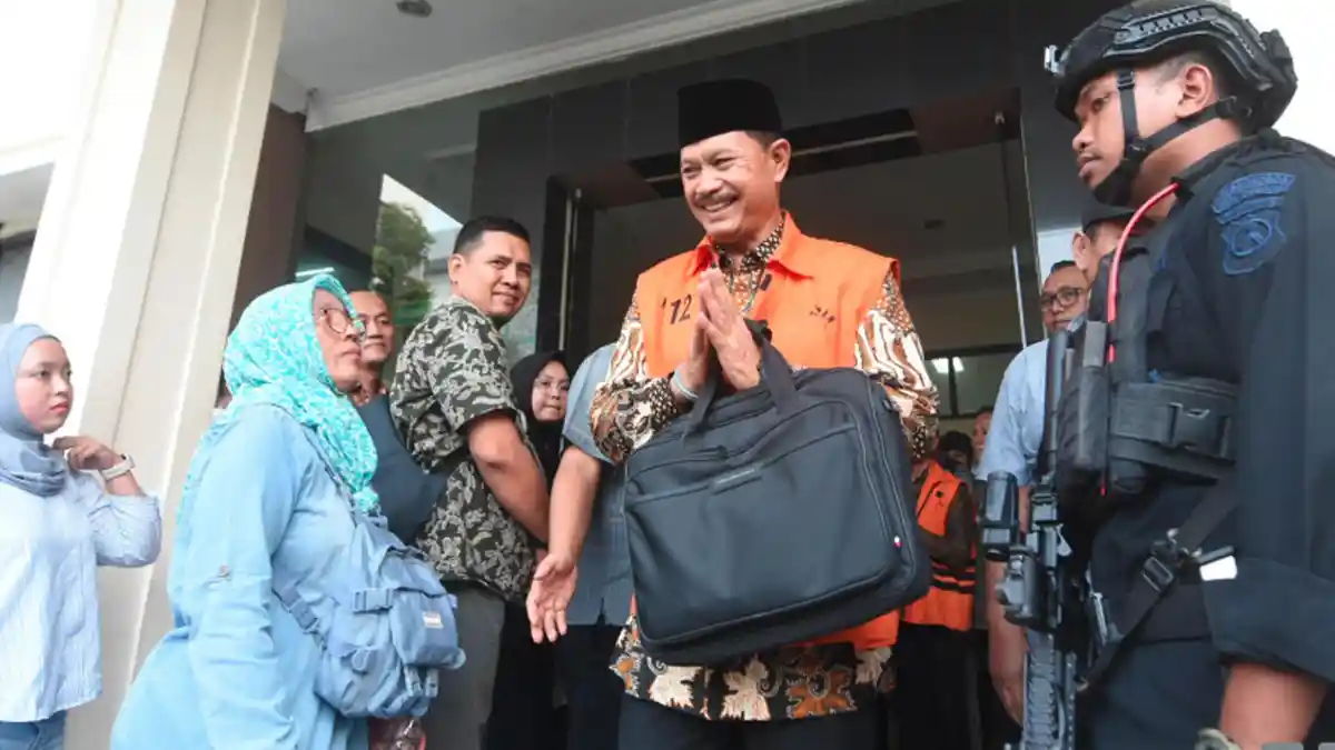 Breaking News : Vonis Korupsi Wali Kota Madiun Nonaktif Maidi Penjara 5 Tahun dan Ganti Duit Rp 6 M