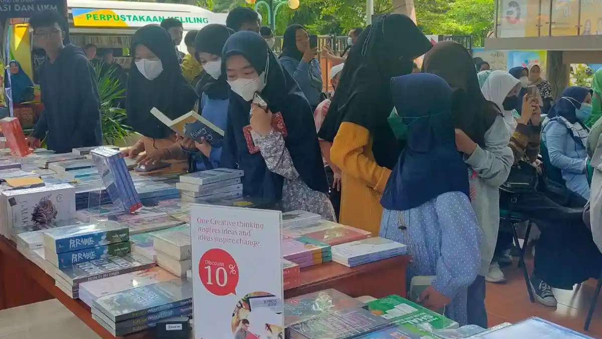 Gramedia Book Fair Digelar di Depan Perpustakaan Saidja Adinda Lebak, Harga Buku Mulai Rp 20.000