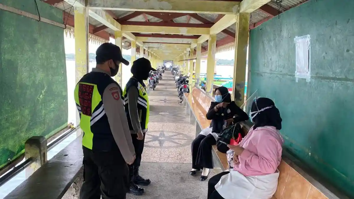 Polsek KKP Sri Bintan Pura Razia Protokol Kesehatan, Temukan 4 Warga Tak Bermasker