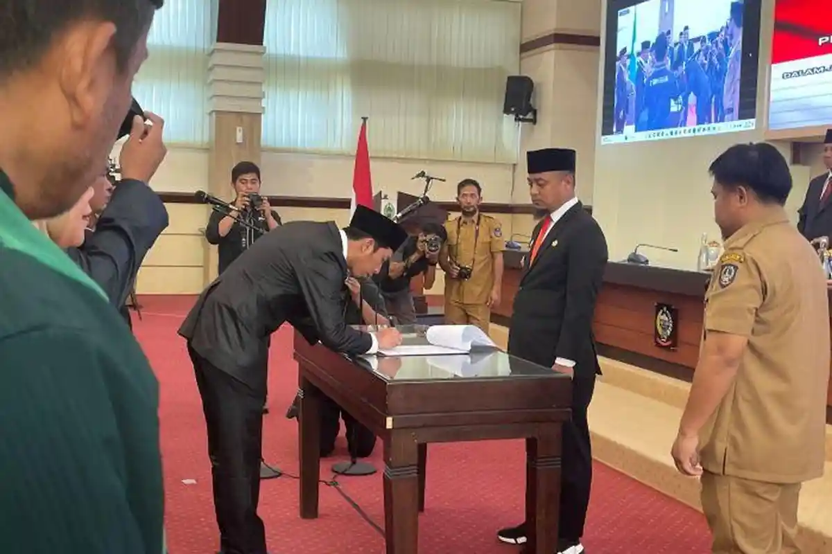 Daftar Delapan Pejabat Pemprov Sulsel yang Baru Dilantik oleh Gubernur Sulsel Siang Tadi