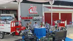 Proses-peresmian-gerai-KDMP-Tingal-Kecamatan-Garum-Kabupaten-Blitar-Sabtu-1652026.jpg