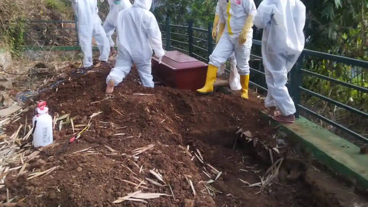 Kembali Warganya Meninggal akibat Covid-19, Wali Kota Cimahi : Harus Dilawan tapi Jangan Ditantang