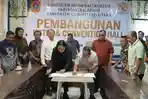 Bupati-Gorontalo-Utara-Thariq-Modanggu-menandatangi-kerjasama-ddddddd.jpg
