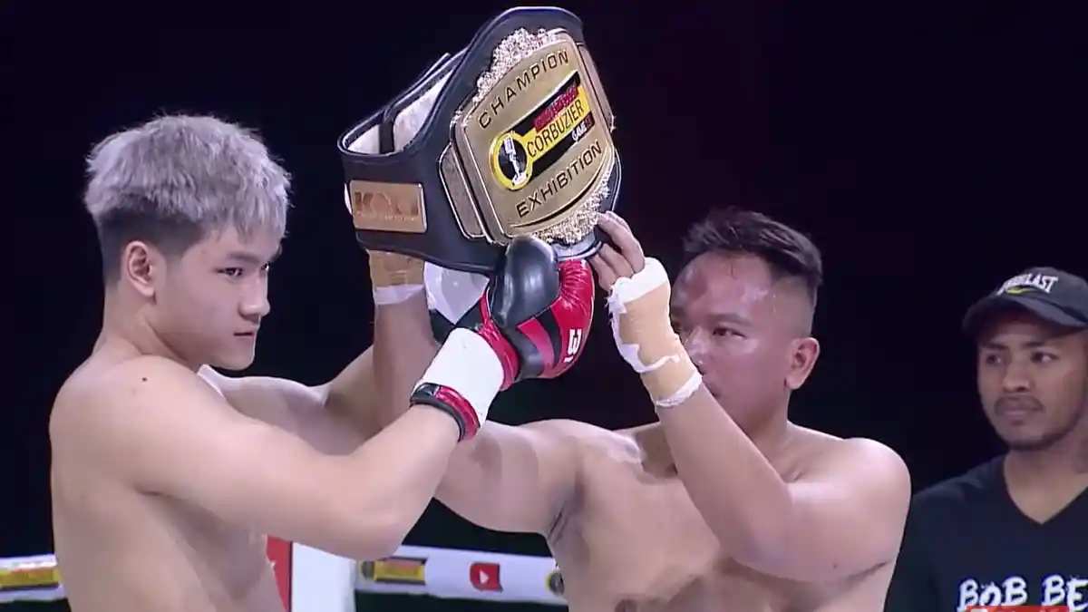 Hasil Pertandingan Tinju Azka Corbuzier vs Vicky Prasetyo, The Gladiator 2 Kali Jatuh, Berakhir Haru