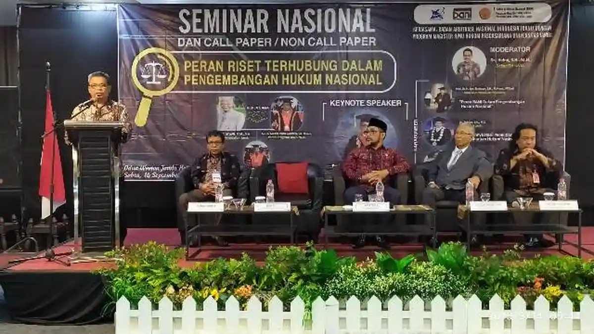 Seminar Nasional Peran Riset Terhubung Dalam Pengembangan Hukum Nasional
