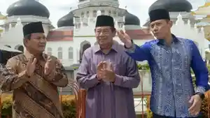 Prabowo-Subianto-puji-SBY-di-hadapan-tokoh-dan-ulama-Aceh.jpg