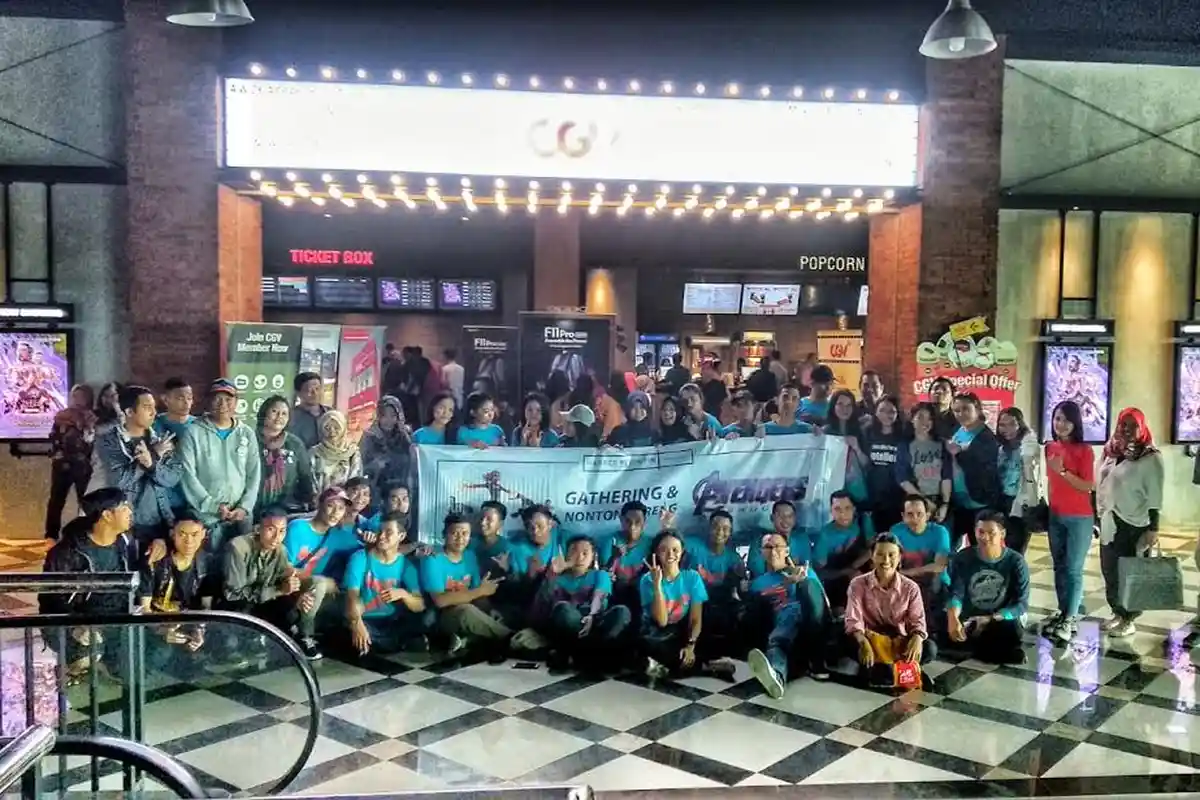 Keluarga Besar Harper Perintis Makassar Nobar Avengers Endgame di CGV Daya
