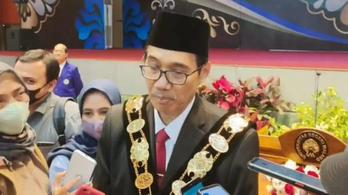 Sosok Prof Hariyono Rektor Universitas Negeri Malang yang Pilih Tidak Ikut Bangun Dapur MBG