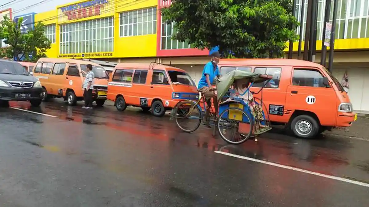 Angkutan Kota di Purwokerto Mati Kutu Sebulan Tak Beroperasi, Organda: Lanjut PPKM Plus Plus