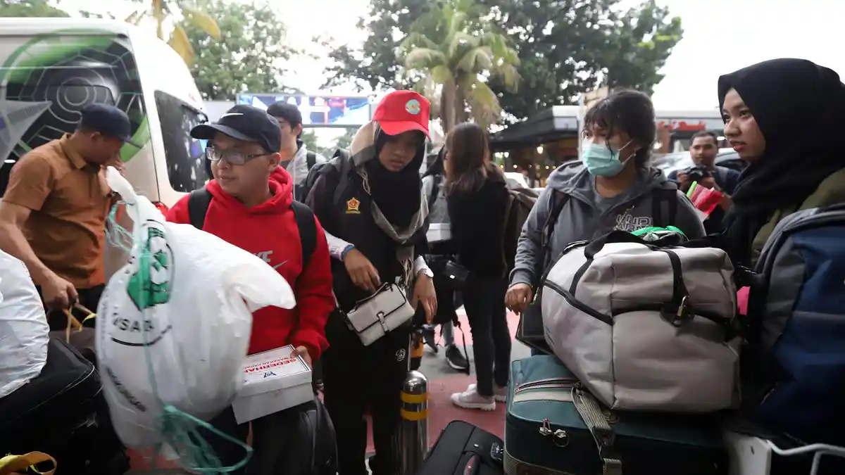 Warga Kampung Menol Siap Menyambut Kedatangan Ulus Rusdiana