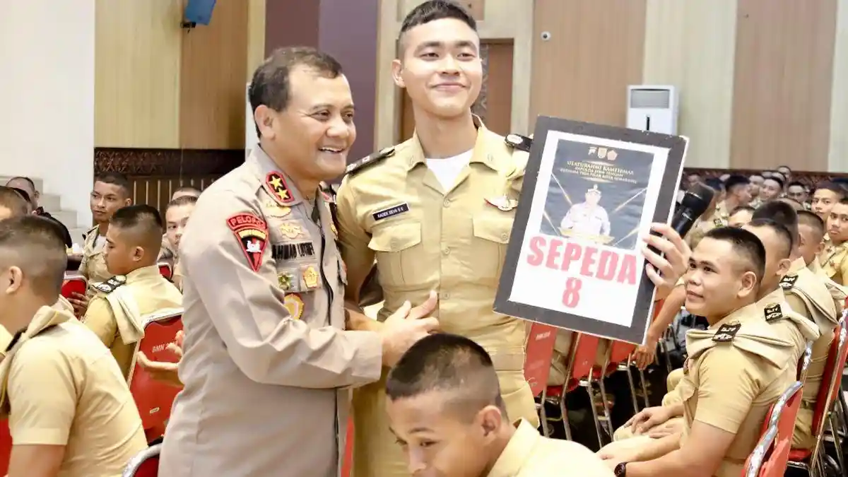 Isi Kuliah Umum di PIP Semarang, Kapolda Jateng: Boleh Tegas, tapi Tak Boleh Keras