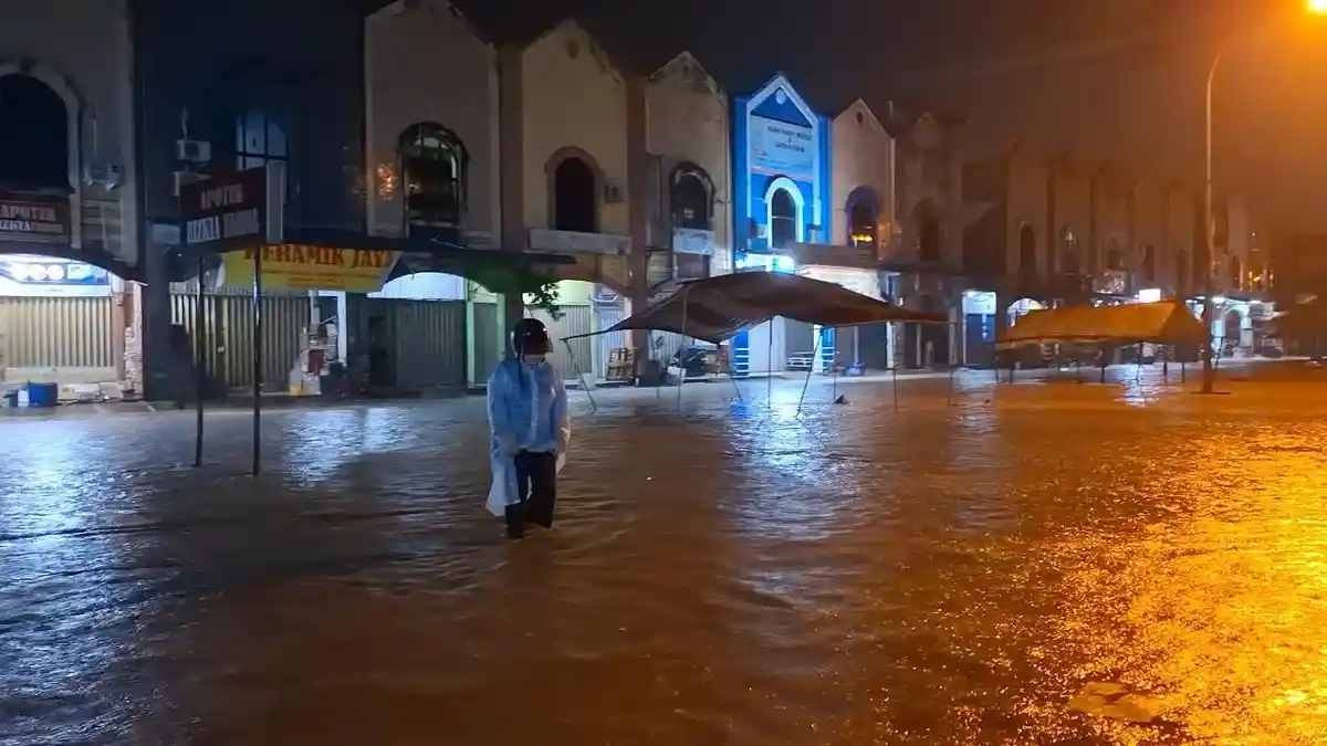Amsakar Respons Keluhan Warga Soal Banjir di Batam, Pemko Siapkan Solusi Bertahap