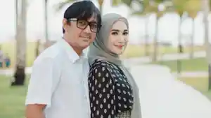 andre-taulany-buka-suara-saat-disinggung-jarang-foto-dengan-sang-istri-erin-taulany.jpg