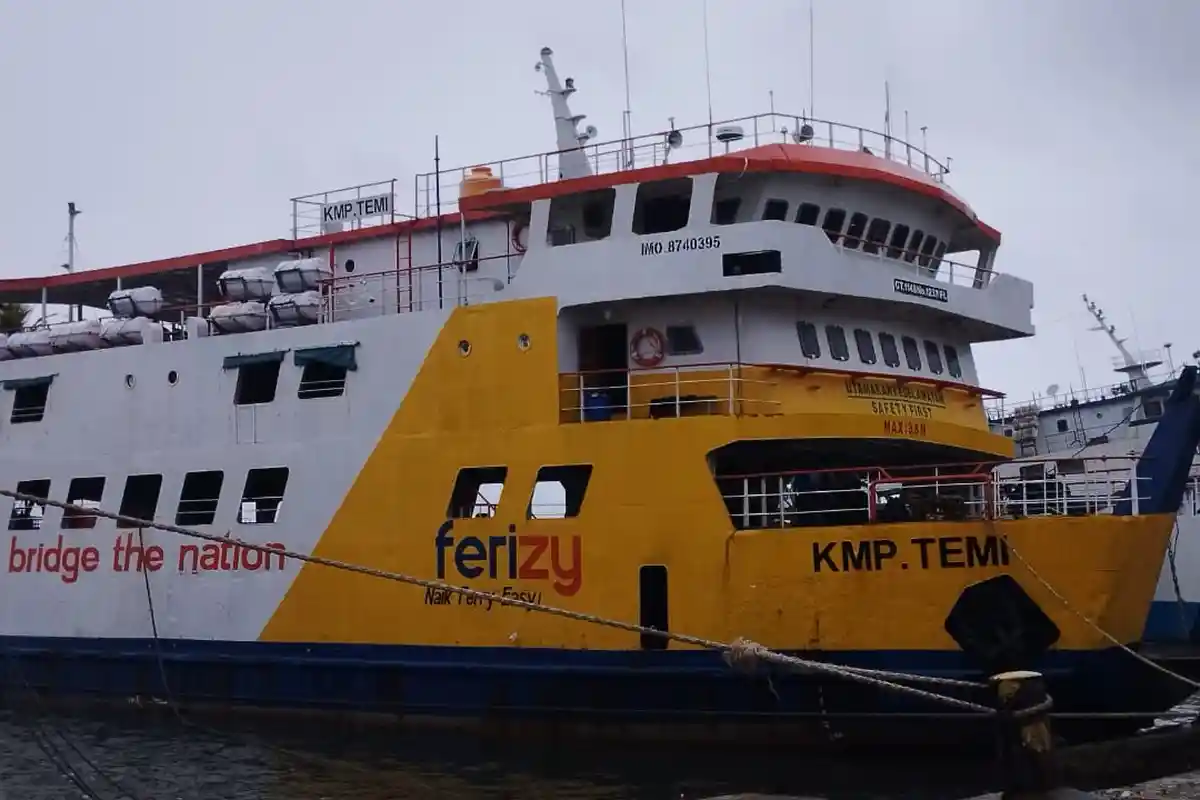 KMP Temi Tujuan Namlea Dijadwalkan Berangkat Malam Ini, Ini Harga Tiketnya