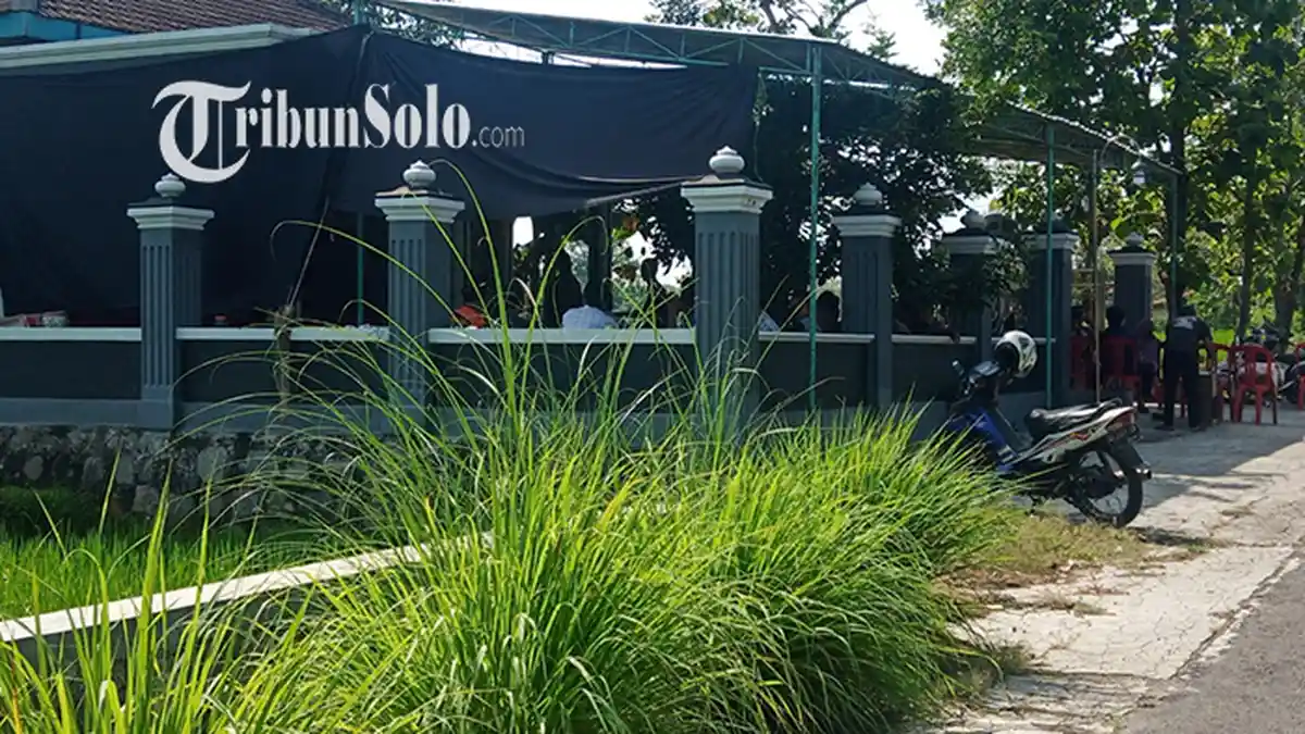 Warga Sukoharjo Korban Kecelakaan Bus Maut di Tol Pemalang Meninggal, Tinggalkan Istri dan Tiga Anak