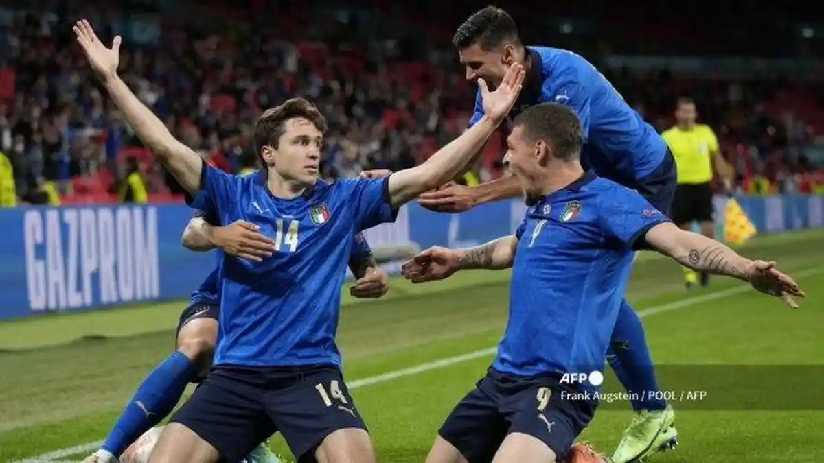 Sesuai Prediksi Lestaluhu; Inggris Bertemu Italia di Final Euro 2020, Italia Disebut Calon Juara