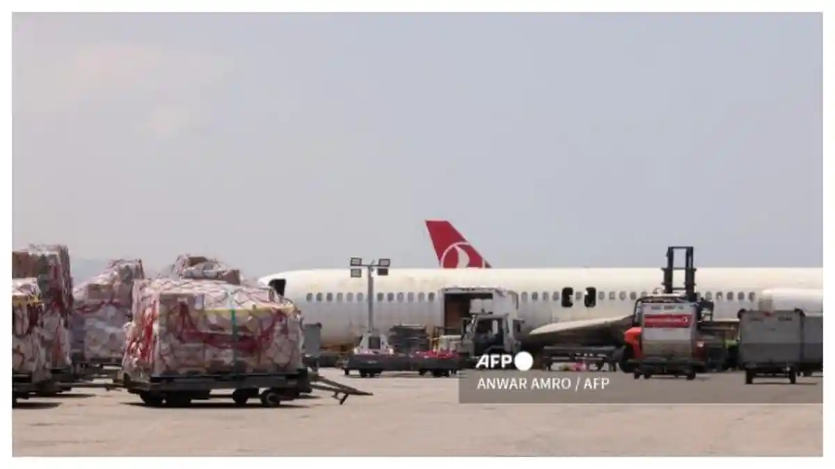 Israel-Hizbullah Memanas, Bandara Beirut Batalkan Penerbangan