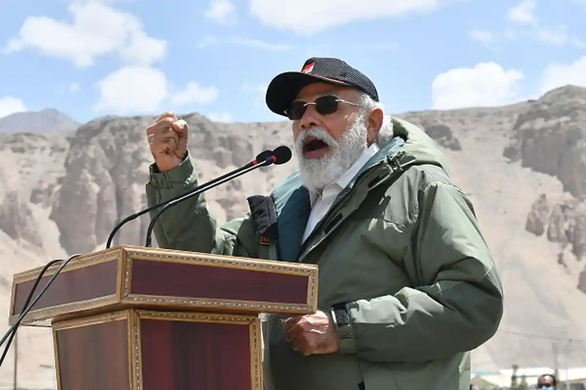 PM India Pantau Pangkalan Militer Ladakh: Musuh India Telah Melihat Api