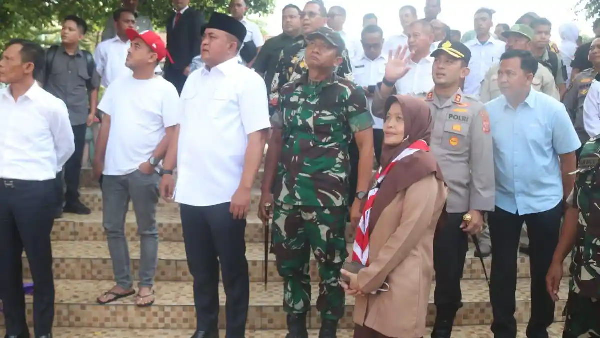 Pasca Insiden Atap Runtuh, Bupati Bogor Tinjau SMKN 1 Cileungsi