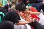 Mencuci Kaki Ibu Massal