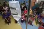 Relawan Kotak Kotak Kunjungi Pasien Anak Penderita Kanker RS Dha