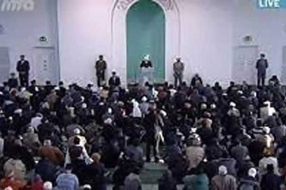 Materi Khutbah Jumat Singkat Bertema 