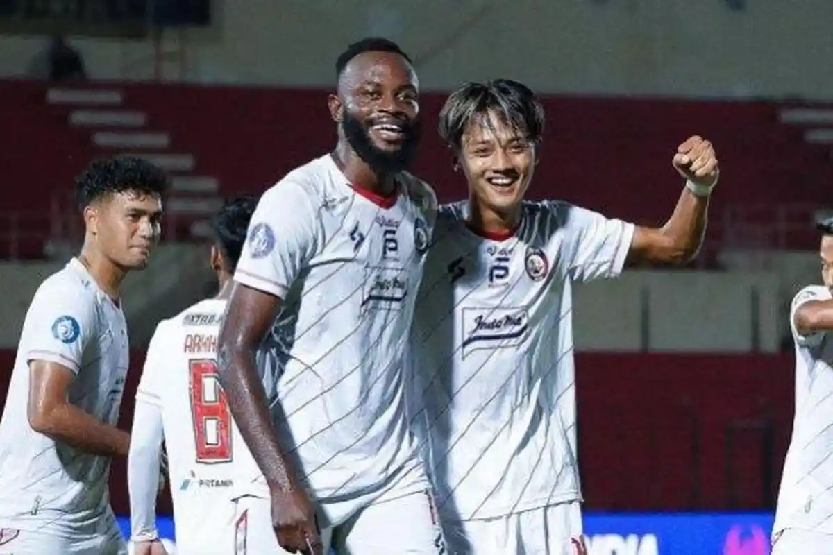 LINK Live Streaming Persita Tangerang Vs Arema FC di Liga 1, Tonton Gratis di HP Pukul 20.30 WIB