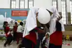 KAI Commuter Gelar Perlombaan HUT Ke-77 RI