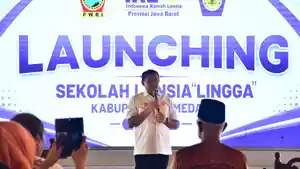 Pemerintah-Kabupaten-Sumedang-meluncurkan-Sekolah-Lansia-LINGGA.jpg