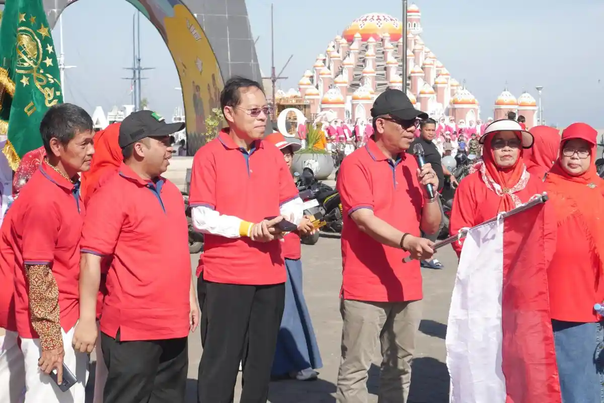 Pantai Losari Jadi Saksi Harmoni Lintas Agama Sambut Kemerdekaan di Makassar