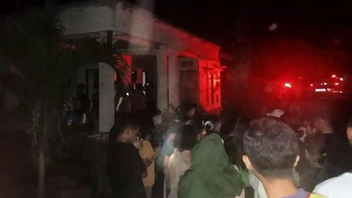 Arus Pendek Diduga Pemicu Kebakaran Rumah Milik ASN di Larantuka