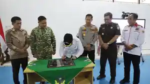 RESMIKAN-KOPERASI-Wakil-Bupati-Lampung-Barat567.jpg