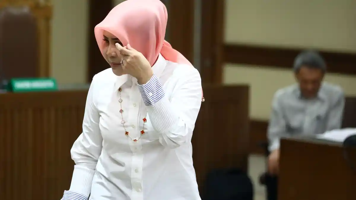 Ikut Diamankan KPK, Begini Gaya Modis Istri Eks Sekretaris MA Nurhadi, Bukan Orang Sembarangan