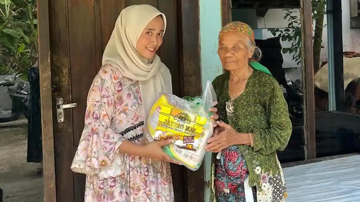 Bantuan Jumat Berkah PT Hanadi Jaya Disambut Bahagia Warga Sampang