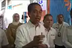 Presiden-Joko-Widodo-melakukan-pengecekan-Gudang-Bulog-Karawang.jpg
