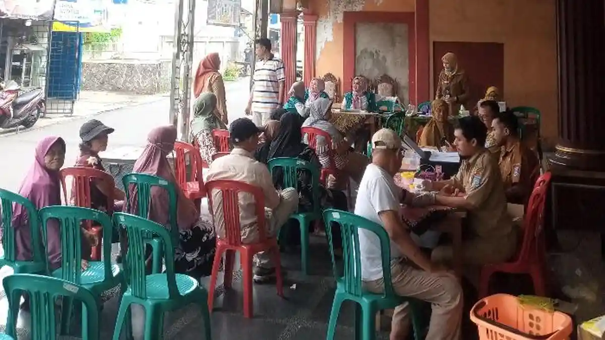Pegadaian CPS Pondok Aren Gelar Pengobatan Gratis dan Perkuat Ketahanan Pangan Bagi Masyarakat - Wartakotalive.com