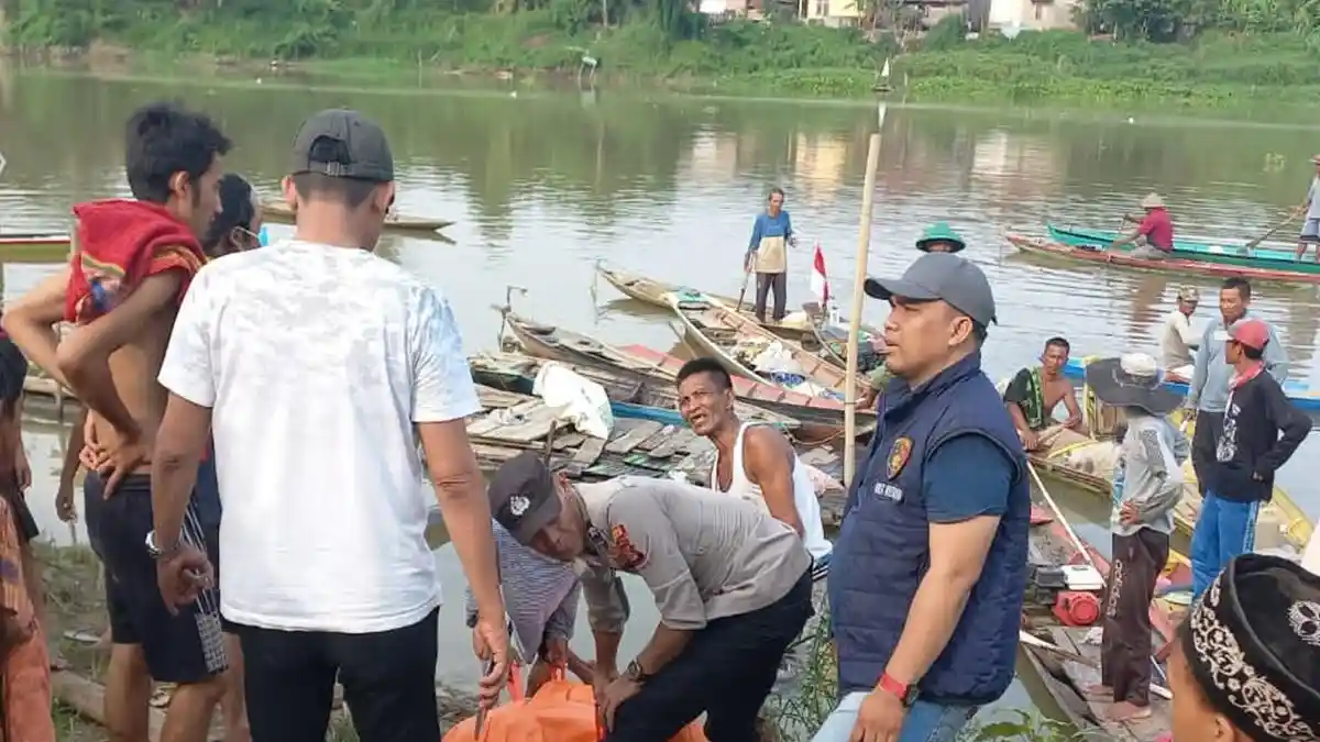 Polisi Ungkap Fakta Mayat Pria Ditemukan Mengapung di Sungai Ogan, Ternyata Idap Sakit