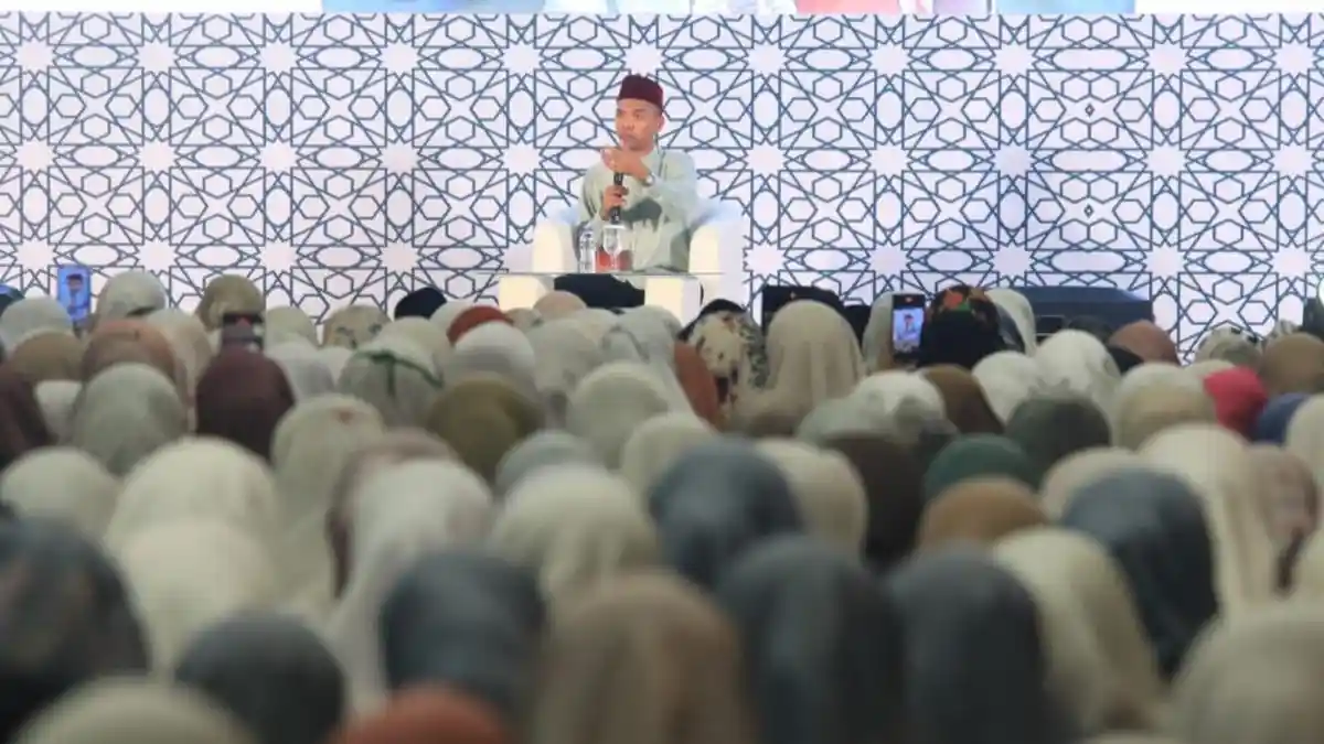 Ribuan Jama'ah Ikuti Tabligh Akbar Peace Full Ramadhan Darul Hikam Bersama Ustaz Abdul Somad